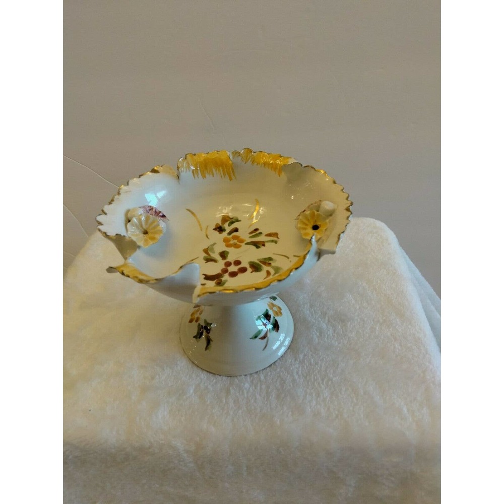 Original Italian Hand Painted Scalloped Pottery Dish. Signed on Bottom.